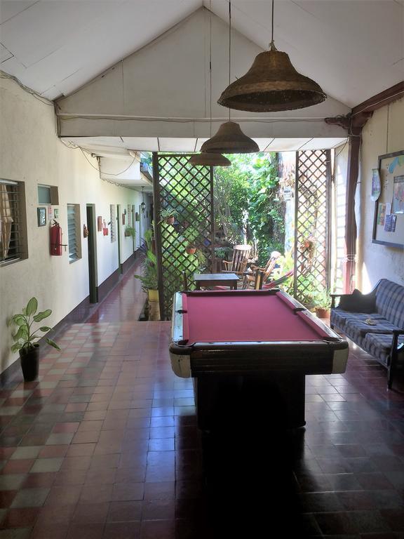 Hostal Casa Ivana Leon Bagian luar foto