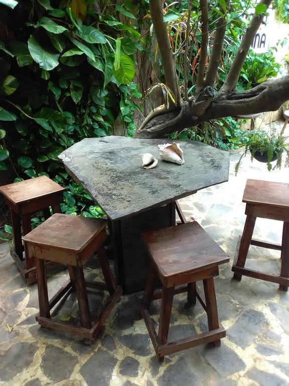 Hostal Casa Ivana Leon Bagian luar foto
