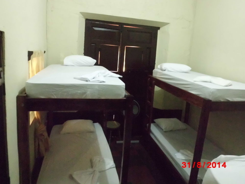 Hostal Casa Ivana Leon Bagian luar foto