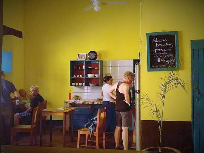Hostal Casa Ivana Leon Bagian luar foto