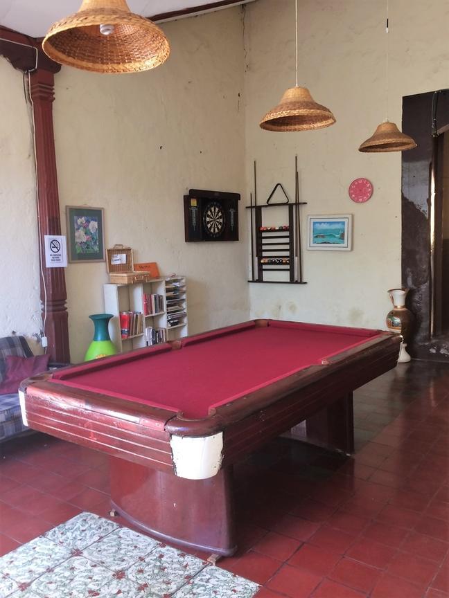 Hostal Casa Ivana Leon Bagian luar foto